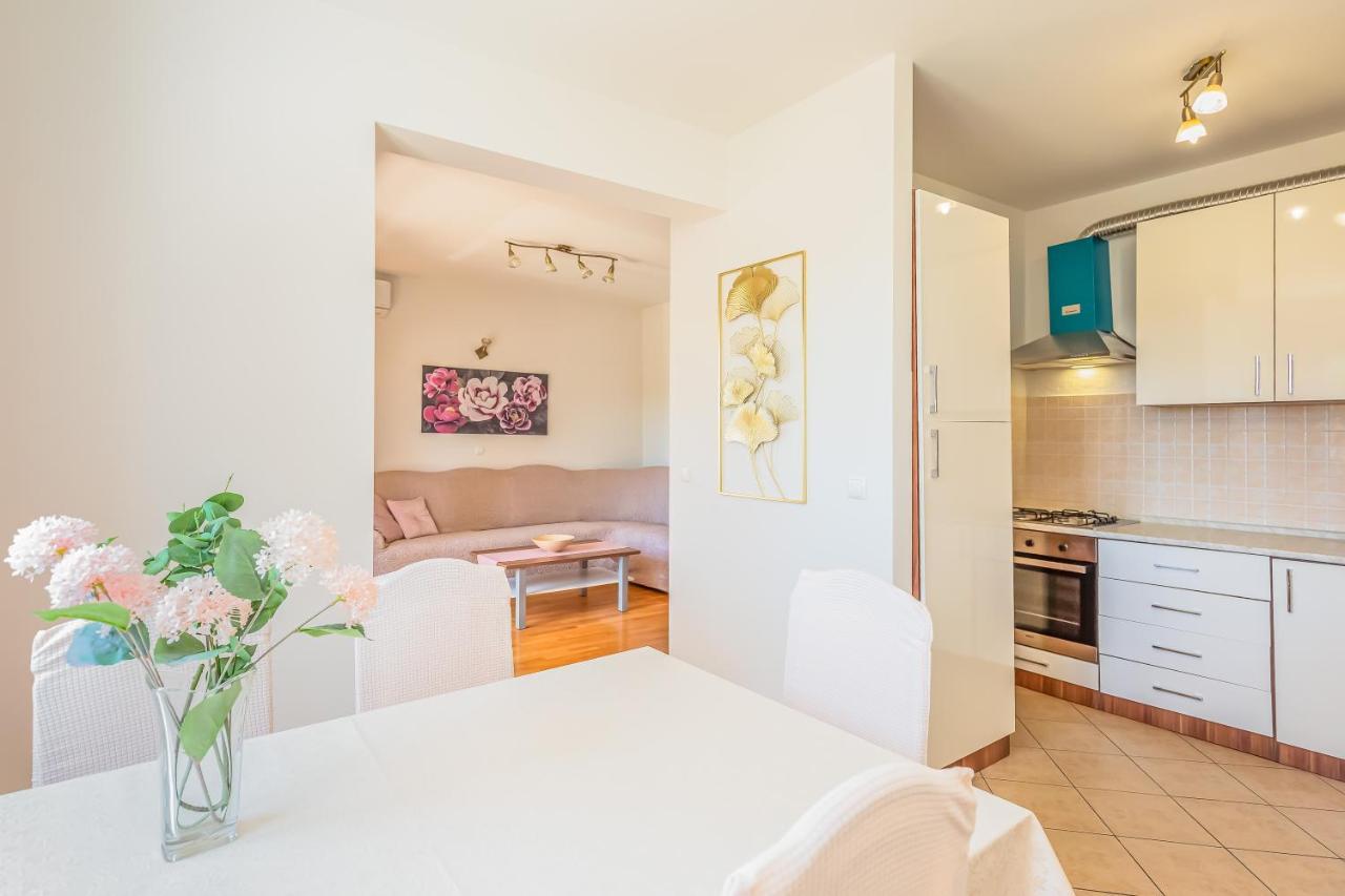 Indigo Apartment Makarska Bagian luar foto